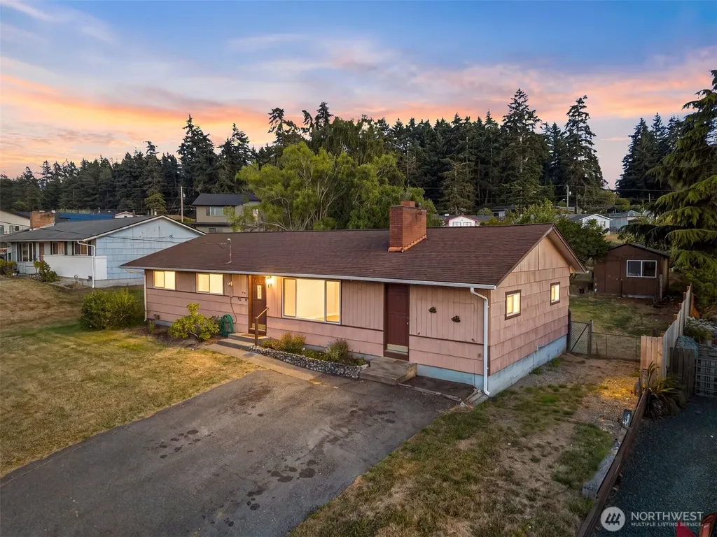 705 NE 6th Street Coupeville WA 98236
