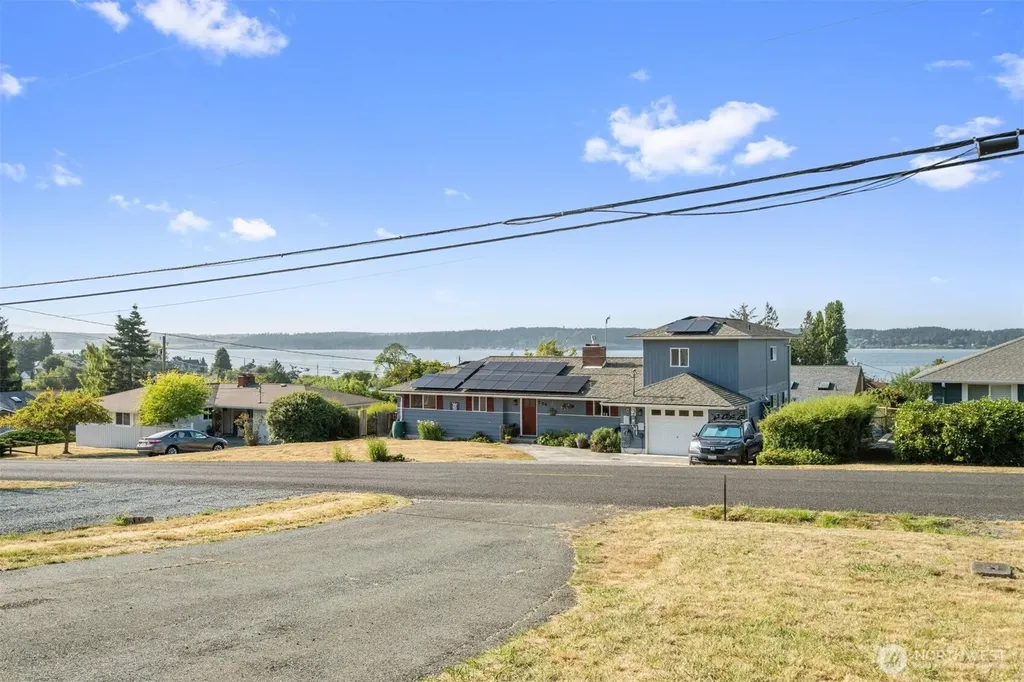 705 NE 6th Street Coupeville WA 98236