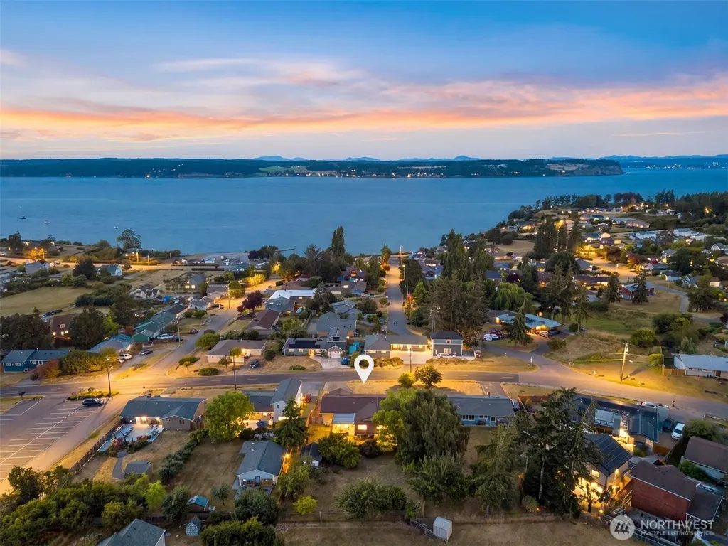 705 NE 6th Street Coupeville WA 98236