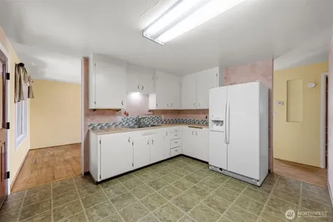 705 NE 6th Street Coupeville WA 98236