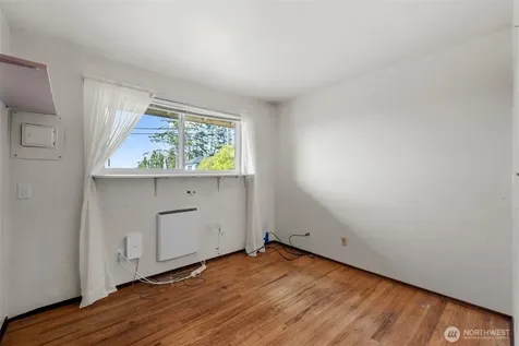 705 NE 6th Street Coupeville WA 98236