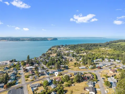 705 NE 6th Street Coupeville WA 98236