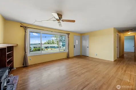 705 NE 6th Street Coupeville WA 98236