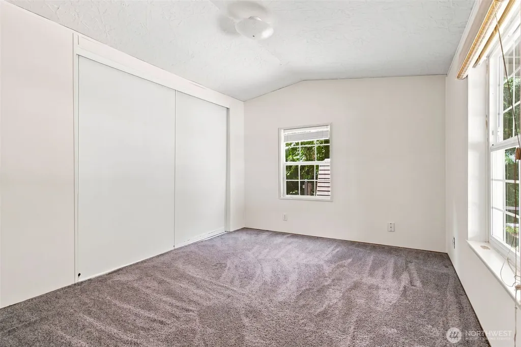 161 E Orchard Beach Road Grapeview WA 98546