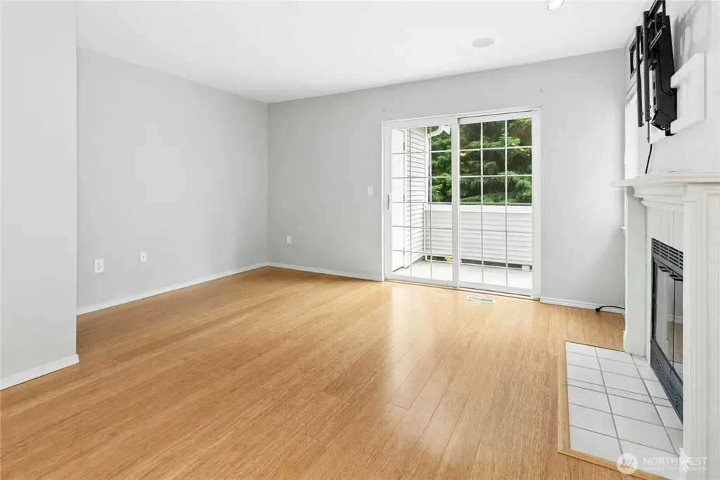 601 12th Avenue NW Issaquah WA 98027