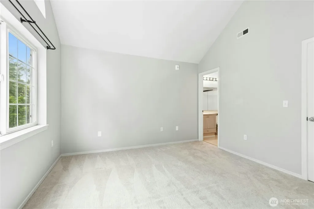 601 12th Avenue NW Issaquah WA 98027