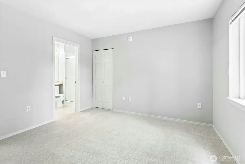 601 12th Avenue NW Issaquah WA 98027