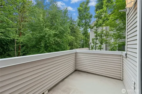 601 12th Avenue NW Issaquah WA 98027