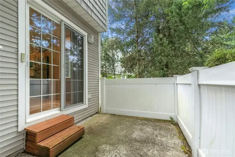 601 12th Avenue NW Issaquah WA 98027