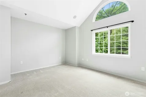 601 12th Avenue NW Issaquah WA 98027