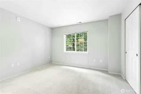 601 12th Avenue NW Issaquah WA 98027