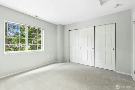 601 12th Avenue NW Issaquah WA 98027