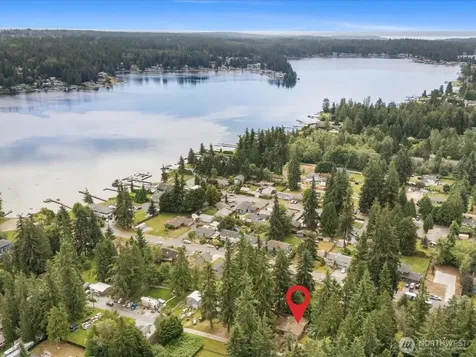 5020 174th Place NW Stanwood WA 98292
