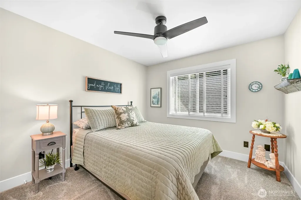 6846 Holeman Avenue Blaine WA 98230