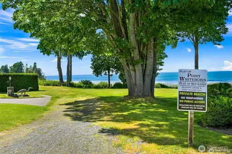 6846 Holeman Avenue Blaine WA 98230