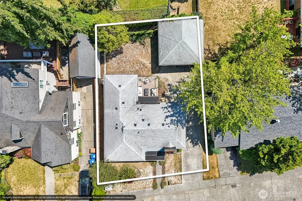 3310 9th Avenue W Seattle WA 98119