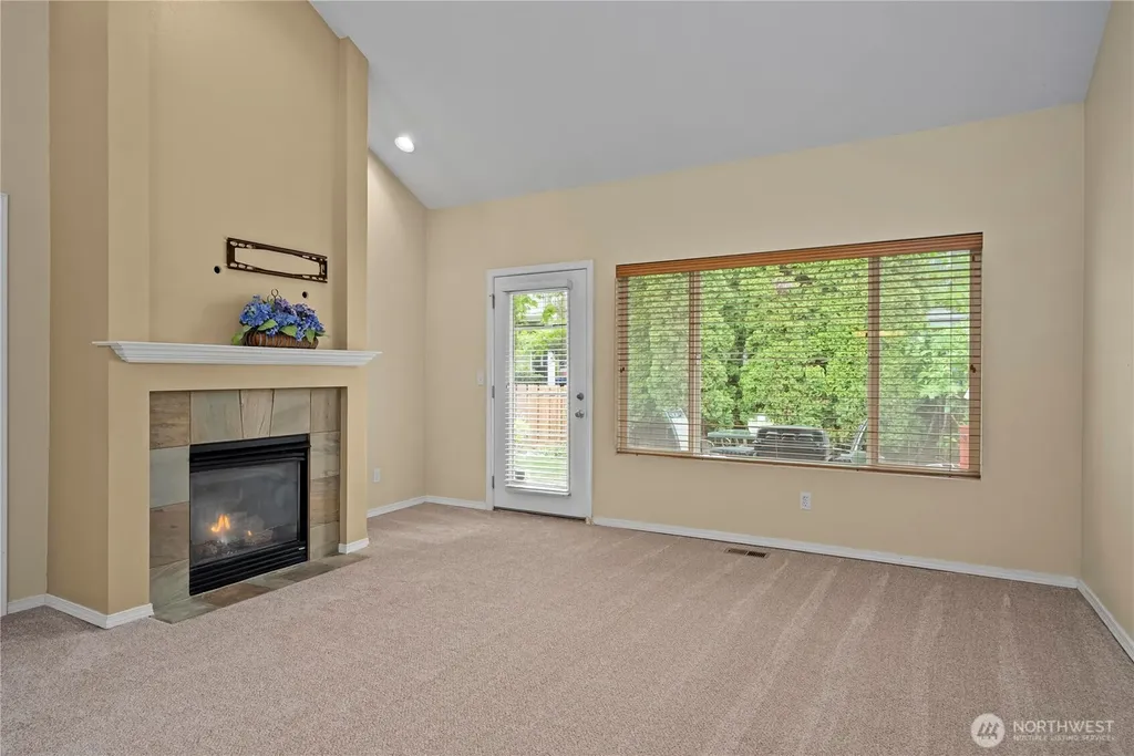 6445 James Avenue SE Auburn WA 98092