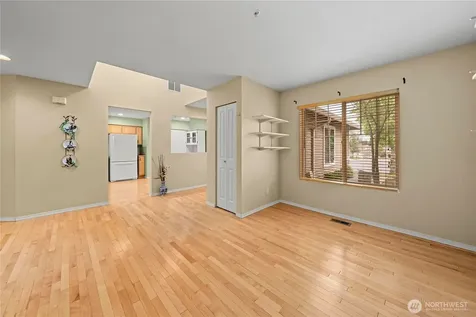 6445 James Avenue SE Auburn WA 98092