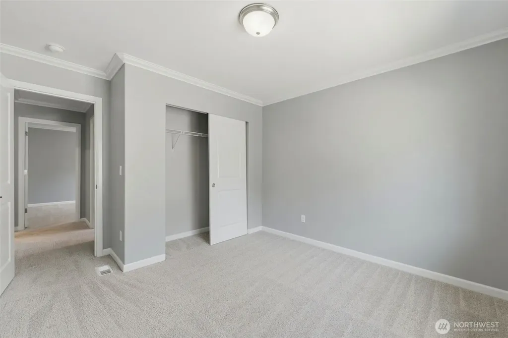 5012 Admiral Street Gig Harbor WA 98332