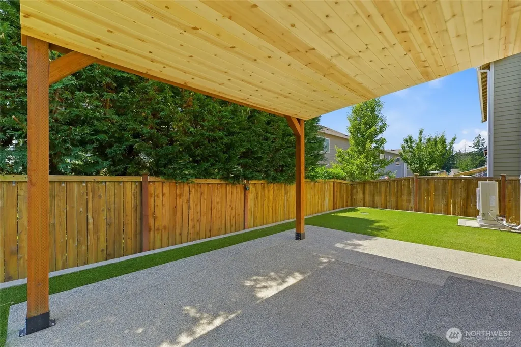 5012 Admiral Street Gig Harbor WA 98332
