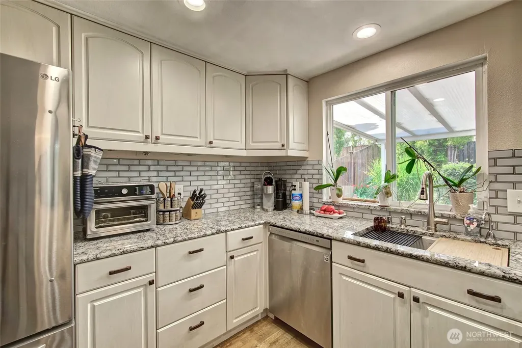 6410 65th Place NE Marysville WA 98270