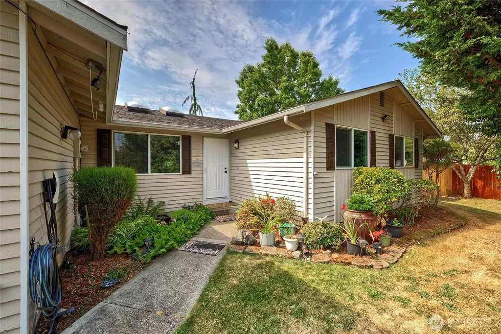 6410 65th Place NE Marysville WA 98270