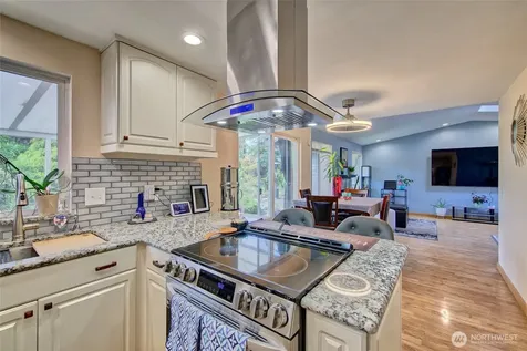 6410 65th Place NE Marysville WA 98270
