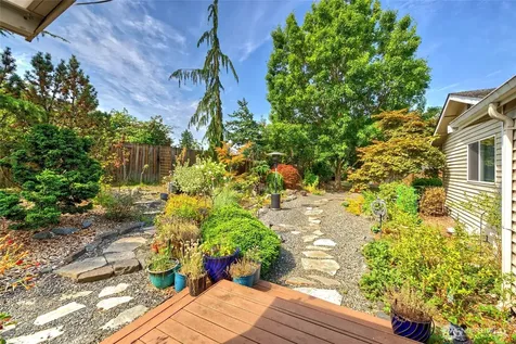 6410 65th Place NE Marysville WA 98270