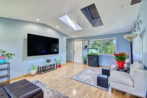 6410 65th Place NE Marysville WA 98270