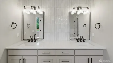 3519 173rd Place SW Lynnwood WA 98037
