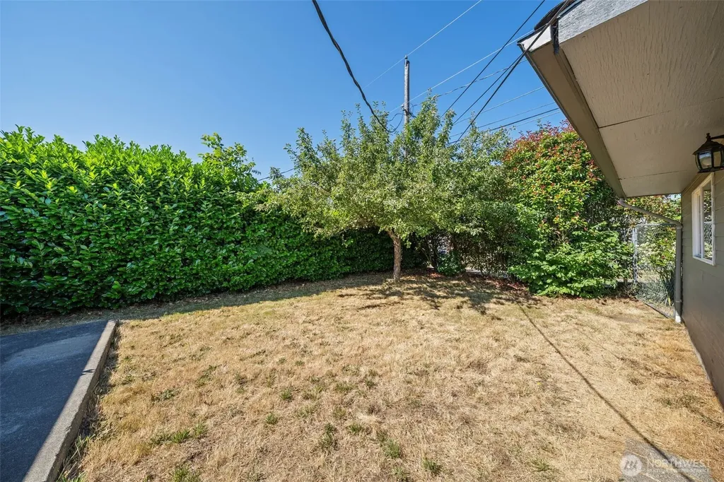 2306 N Shirley Street Tacoma WA 98406