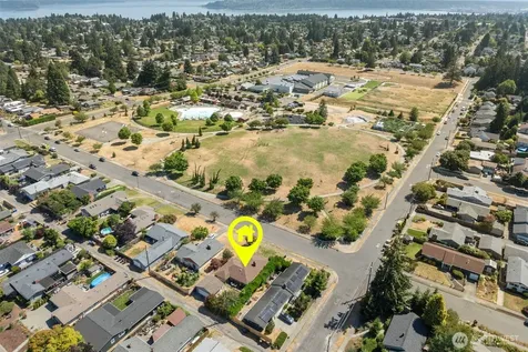 2306 N Shirley Street Tacoma WA 98406