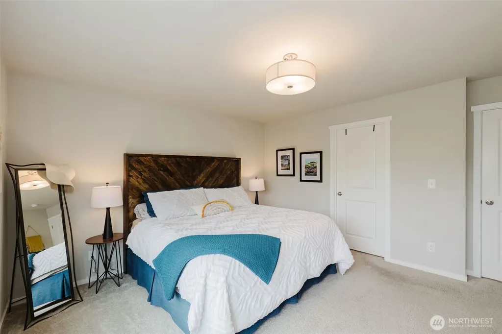 18202 107th Avenue E Puyallup WA 98374