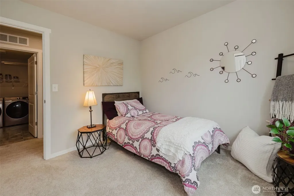 18202 107th Avenue E Puyallup WA 98374