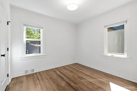 13349 25th Avenue NE Seattle WA 98125