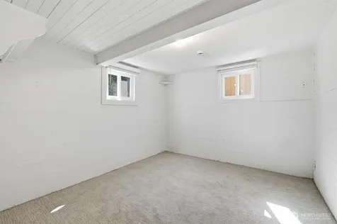 13349 25th Avenue NE Seattle WA 98125