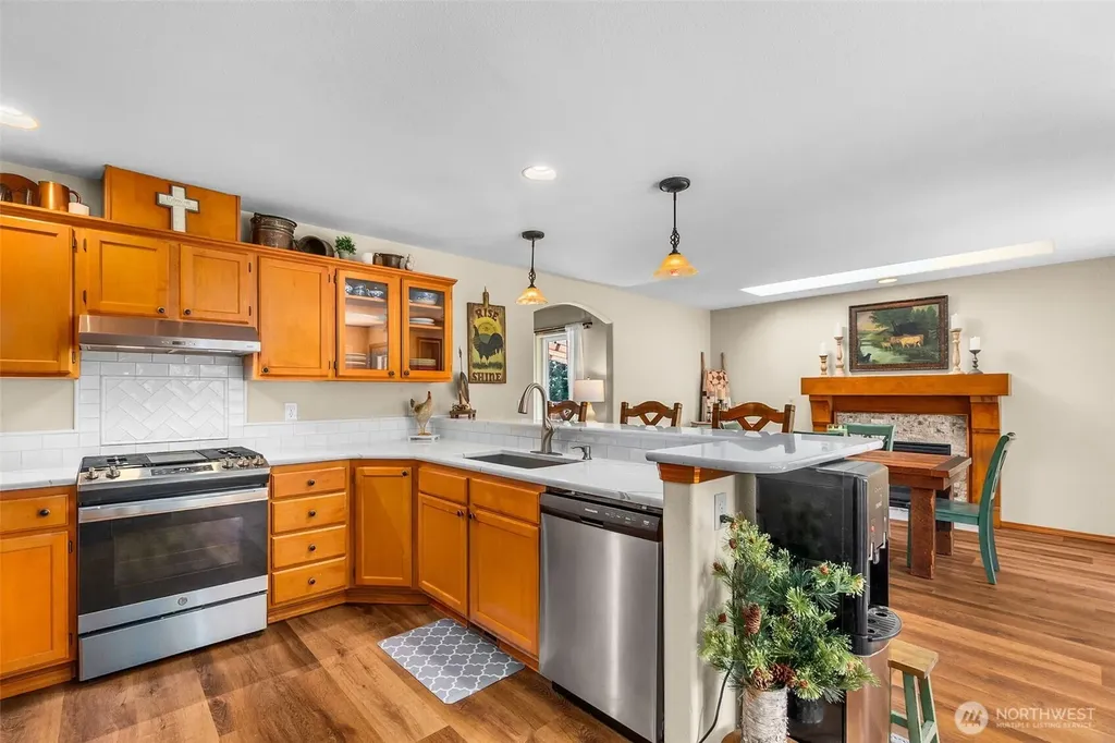 2315 20th Avenue NE Olympia WA 98506