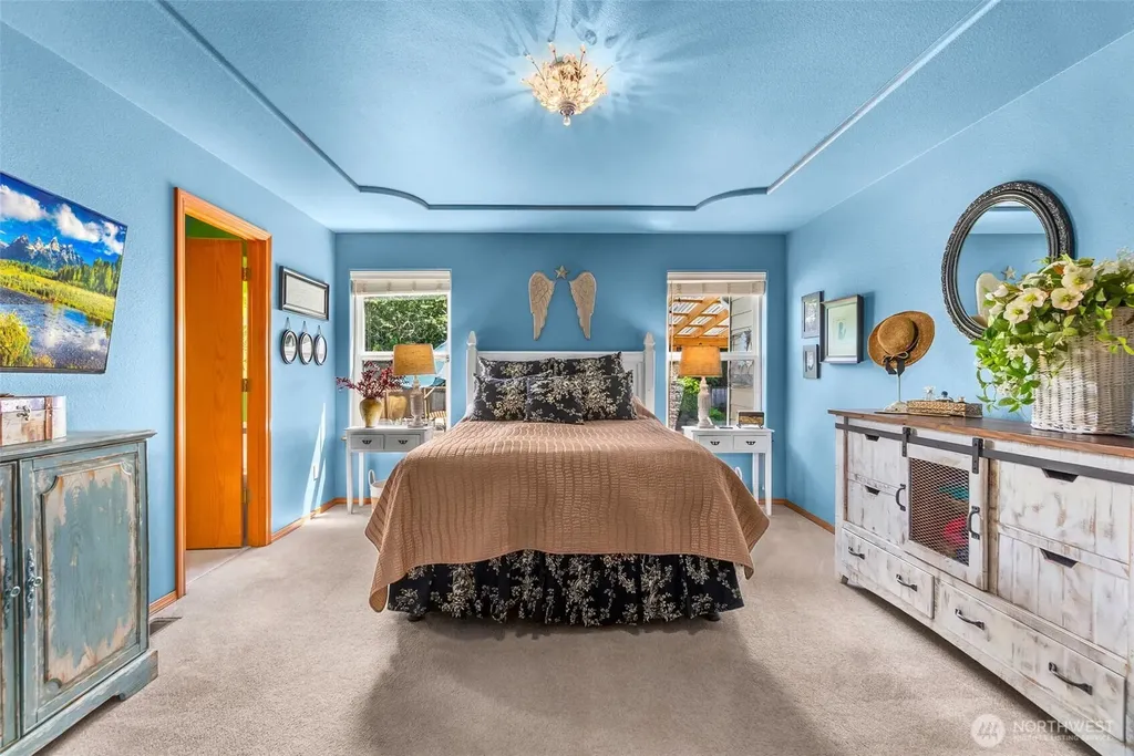 2315 20th Avenue NE Olympia WA 98506
