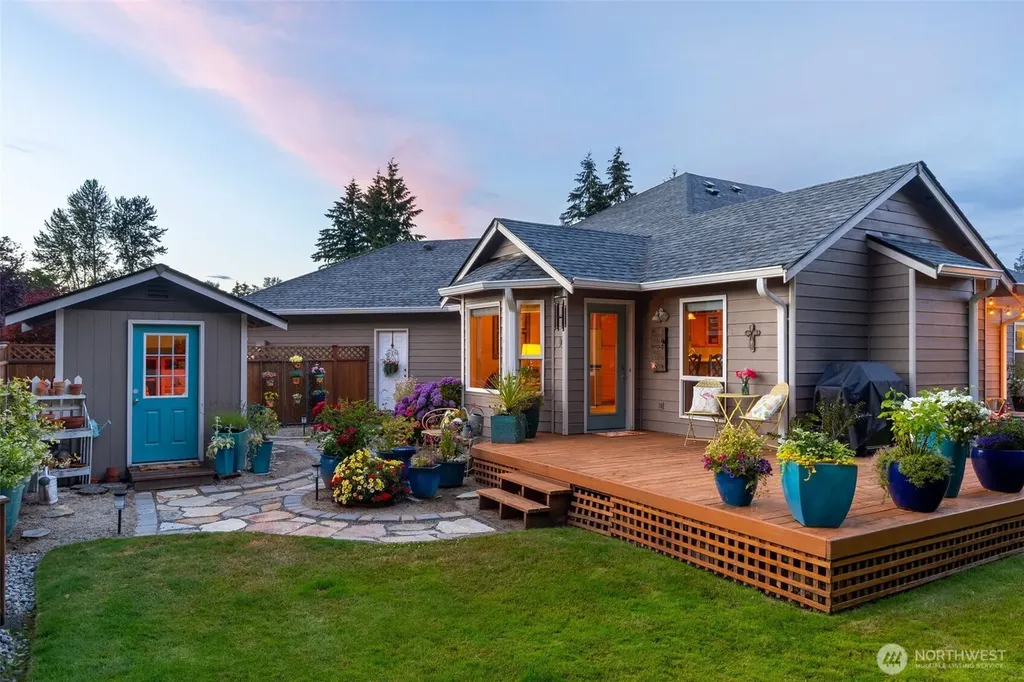 2315 20th Avenue NE Olympia WA 98506