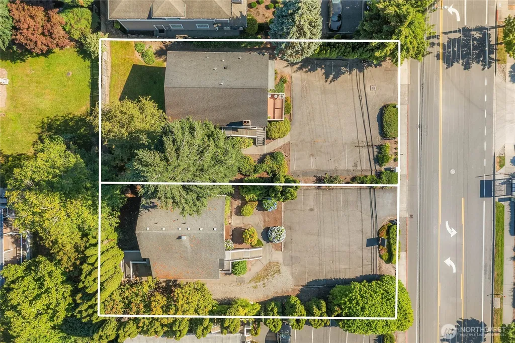 816 6th Street S Kirkland WA 98004