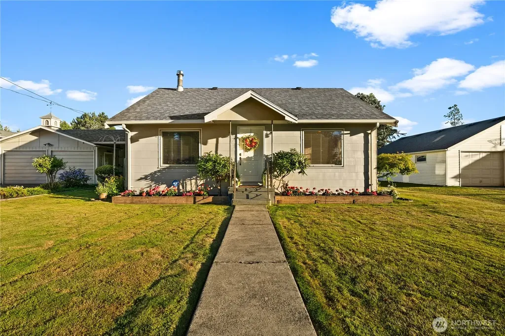 5528 23rd Street E Fife WA 98424