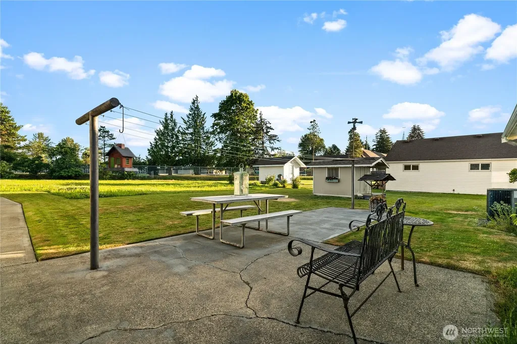 5528 23rd Street E Fife WA 98424