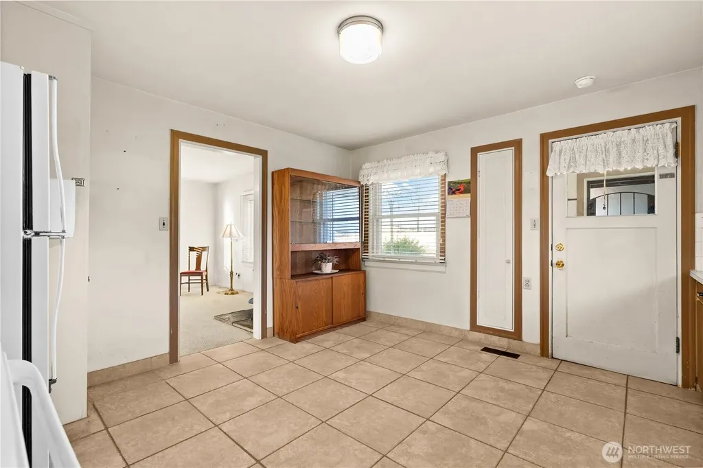 5528 23rd Street E Fife WA 98424