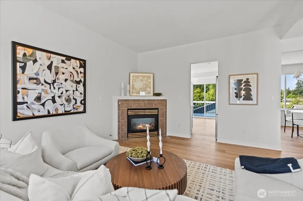 2956 Lowren Loop Port Orchard WA 98366