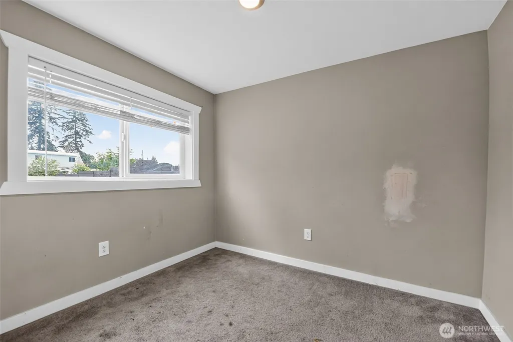 512 133rd Street S Tacoma WA 98444