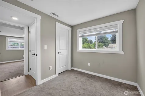 512 133rd Street S Tacoma WA 98444