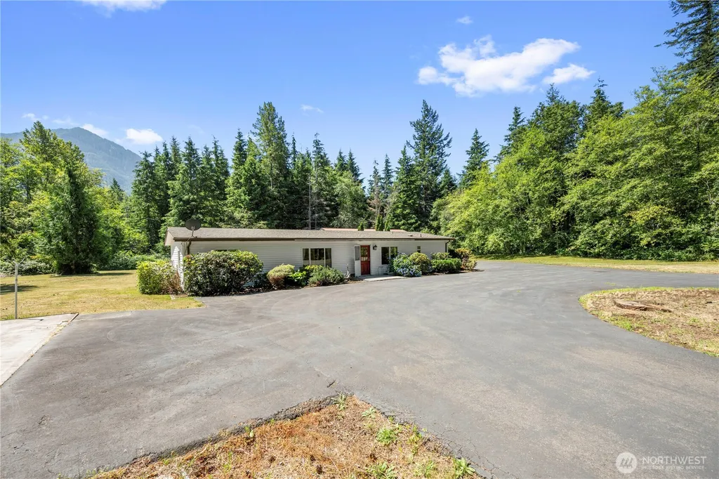 47009 SE 153rd Street North Bend WA 98045