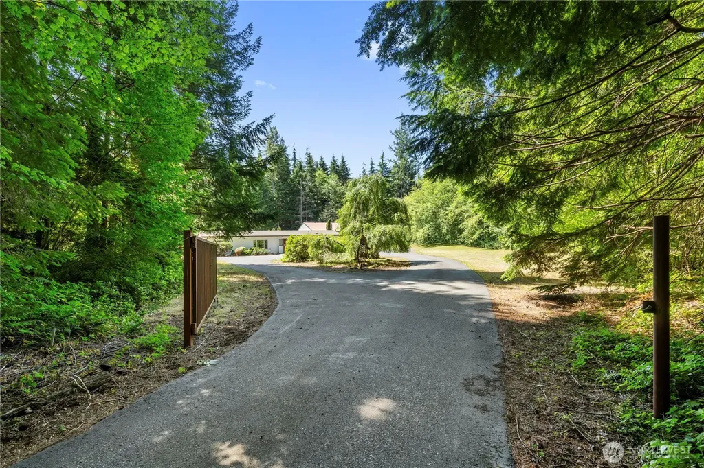 47009 SE 153rd Street North Bend WA 98045
