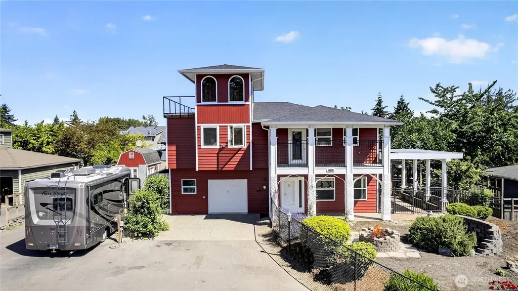 13043 40th Ave S Tukwila WA 98168