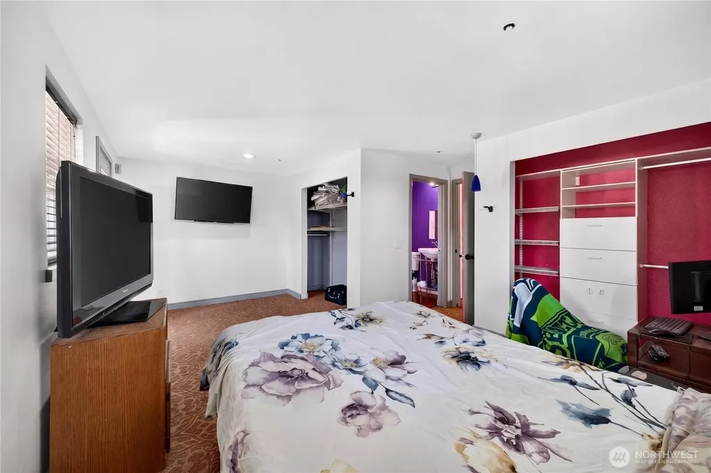 13043 40th Ave S Tukwila WA 98168